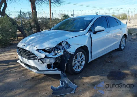 2020 Ford Fusion Hybrid Se z USA, uszkodzony, nr VIN 3FA6P0LU6LR214523